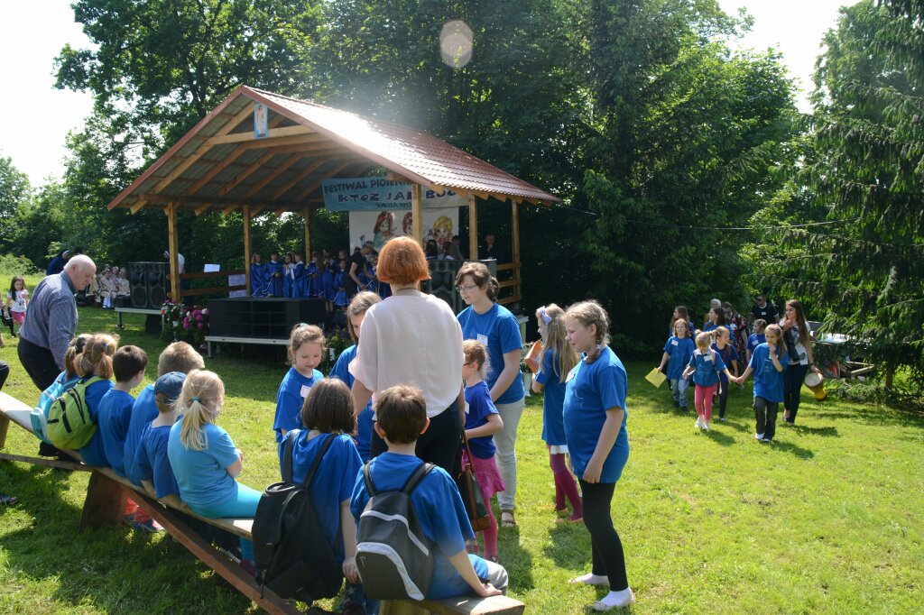 13r.06.08 - II Festiwal Piosenki Religijnej Kt� jak B�g